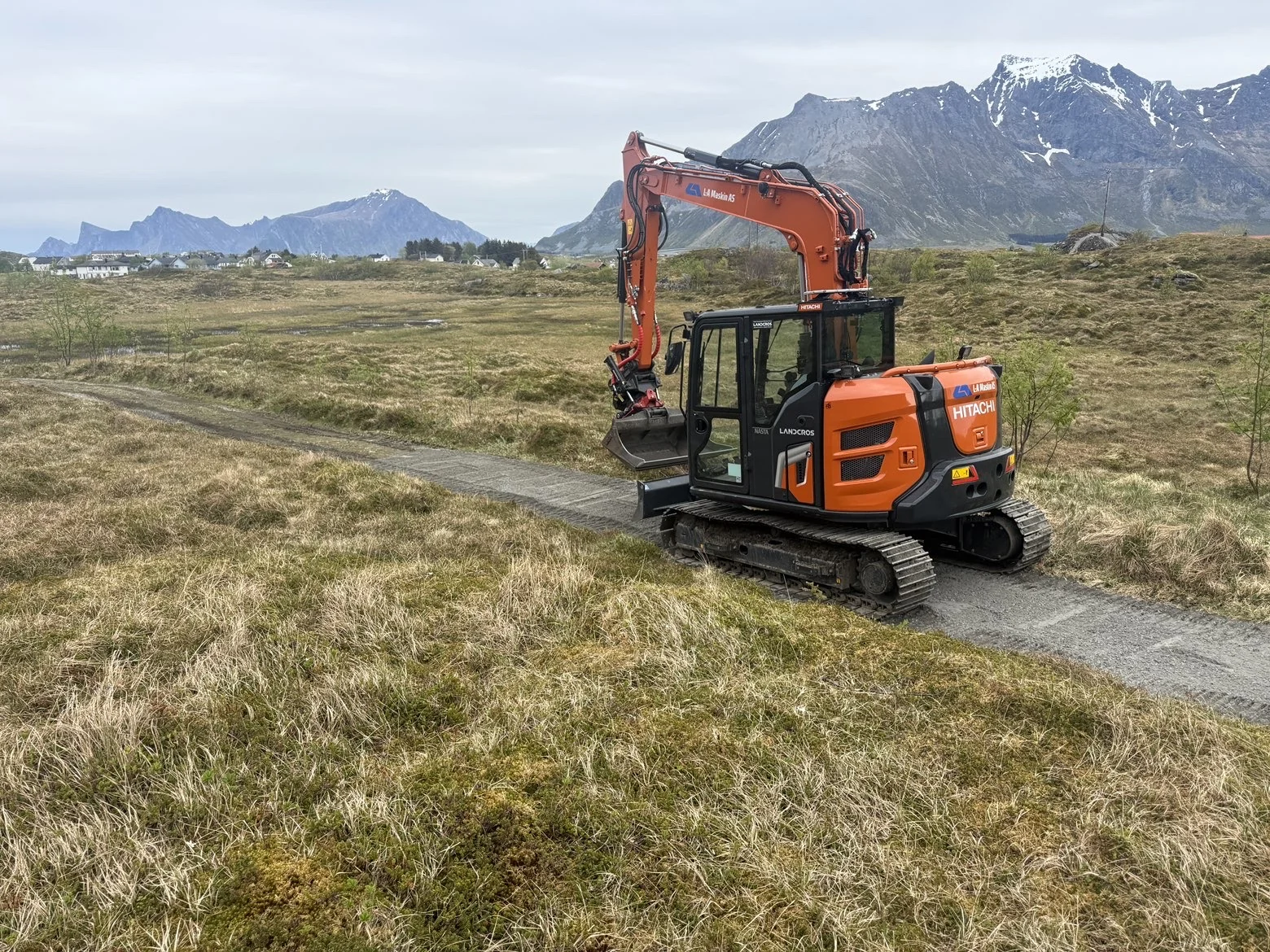 Anleggsmaskiner i Lofoten, Norge
